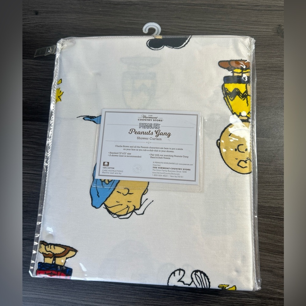 Peanuts Shower Curtain Charlie Brown Snoopy 72x72 Cotton Vermont Country RARE